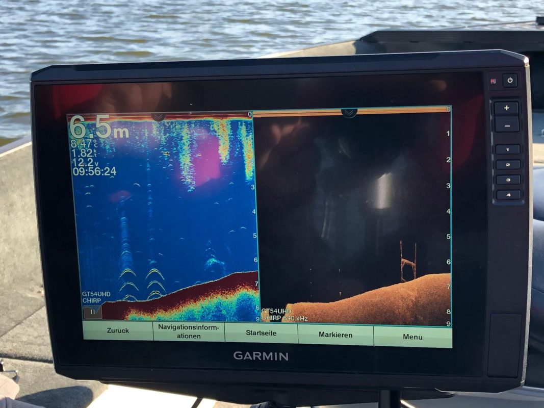 Erste Einblicke: Das Garmin ECHOMAP Ultra auf dem Wasser