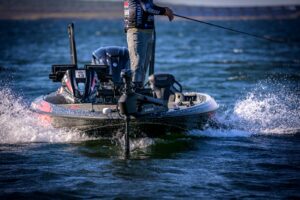 Jetzt neu: Der Force® Pro Trolling Motor
