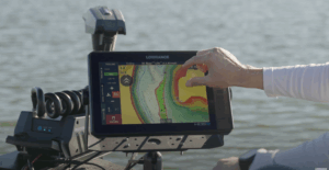 Lowrance Erklärung: Kurztipp zur Tiefenrouting-Funktion mit HDS Pro & Recon | echolotzentrum.de