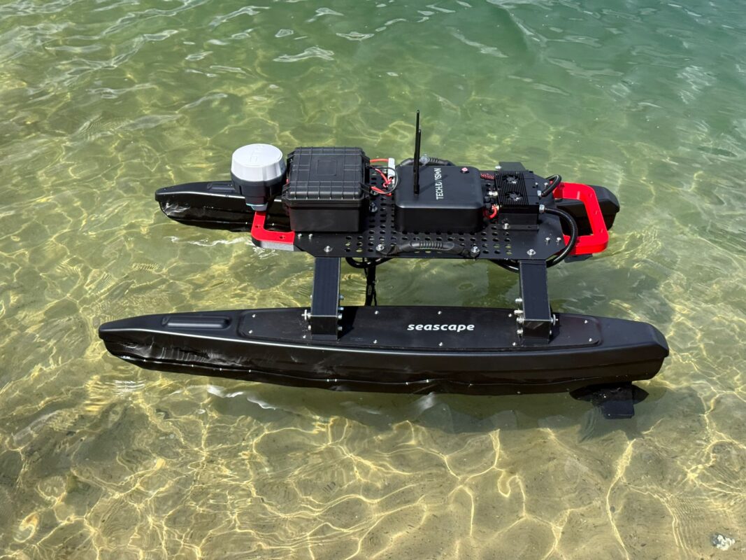Autonomes Boot: Seascape Base 2.0 – Ihr individuelles Workboat für Vermessung und Search & Rescue