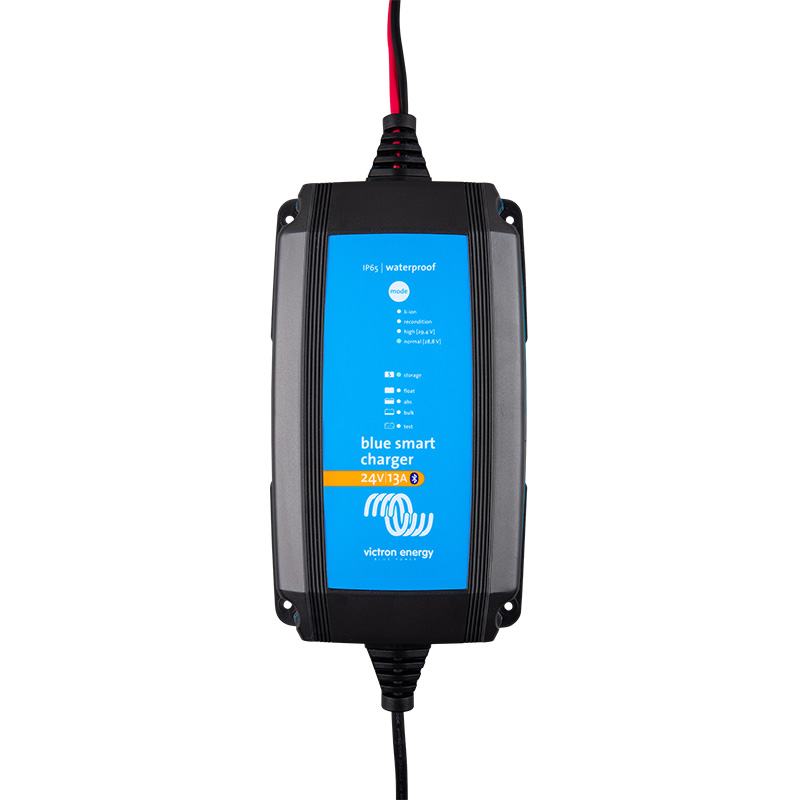 Victron Energy Blue Smart IP65 Ladegerät 24/13 + DC-Anschluss